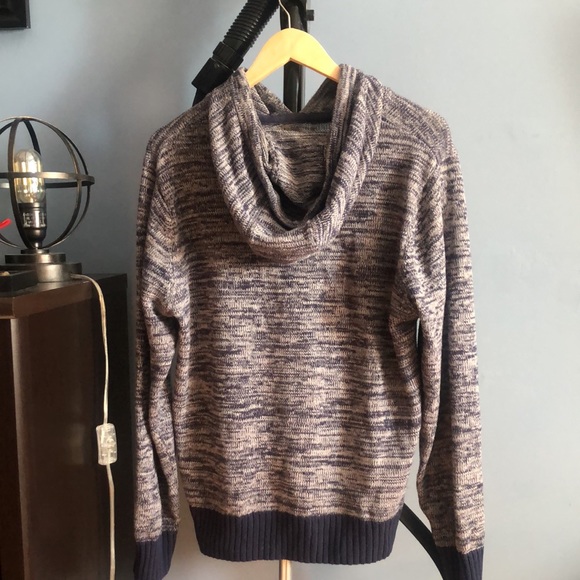 Montreal Canadiens Hoodie - Picture 2 of 2